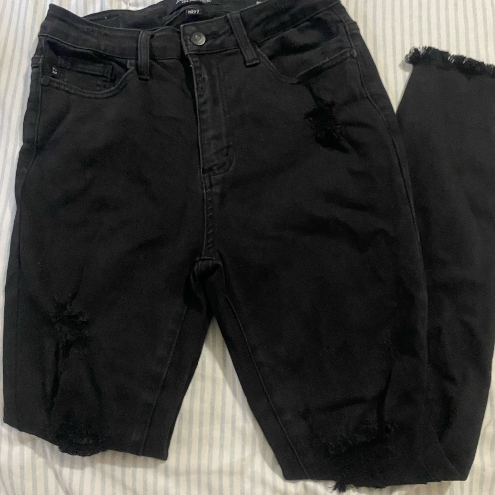 NEW Judy Blue Black Distressed Jeans